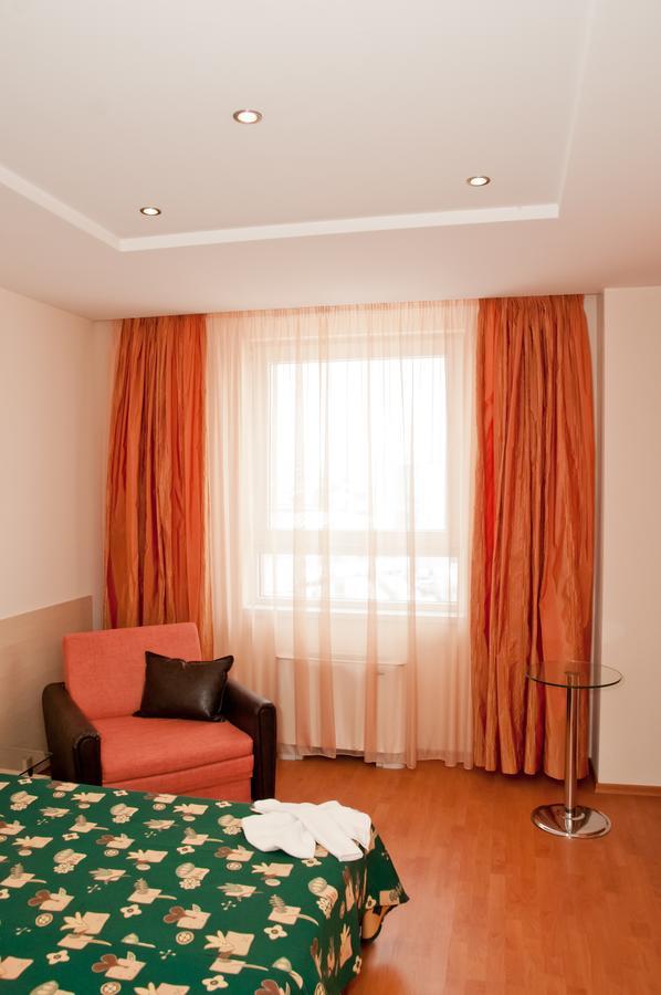 Hotel Astra София Экстерьер фото