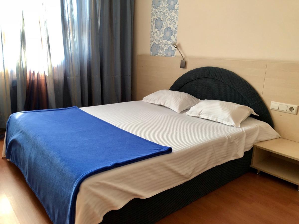 Hotel Astra София Экстерьер фото