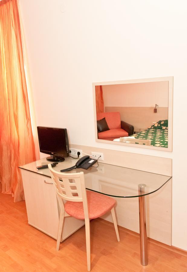 Hotel Astra София Экстерьер фото